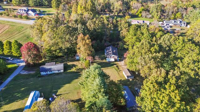 24 Beehive Lane, Corbin, KY 40701