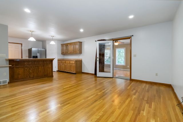 24 Beehive Lane, Corbin, KY 40701