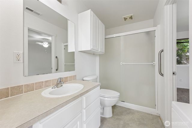 18024 Jordan Street SW, Rochester, WA 98579