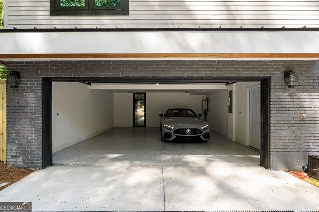 3626 N Stratford Road NE, Atlanta, GA 30342