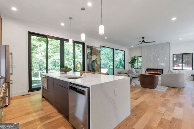 3626 N Stratford Road NE, Atlanta, GA 30342