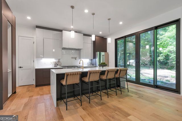 3626 N Stratford Road NE, Atlanta, GA 30342