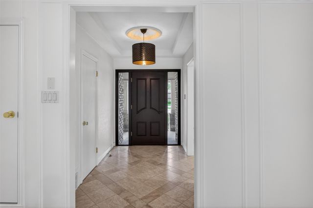 4915 Cross Creek Court, Arlington, TX 76017