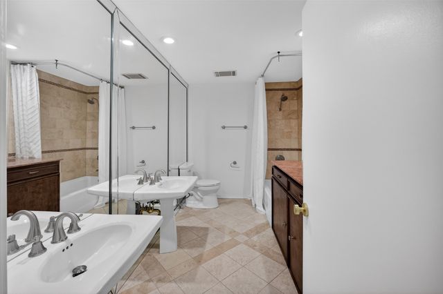 4915 Cross Creek Court, Arlington, TX 76017
