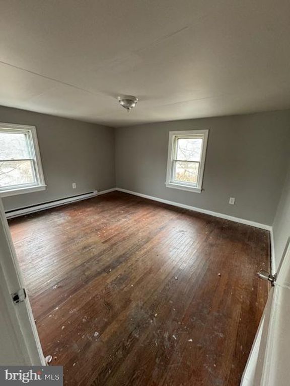 Image 14 of property listing at 111 CECIL AVE, North East, MD 21901