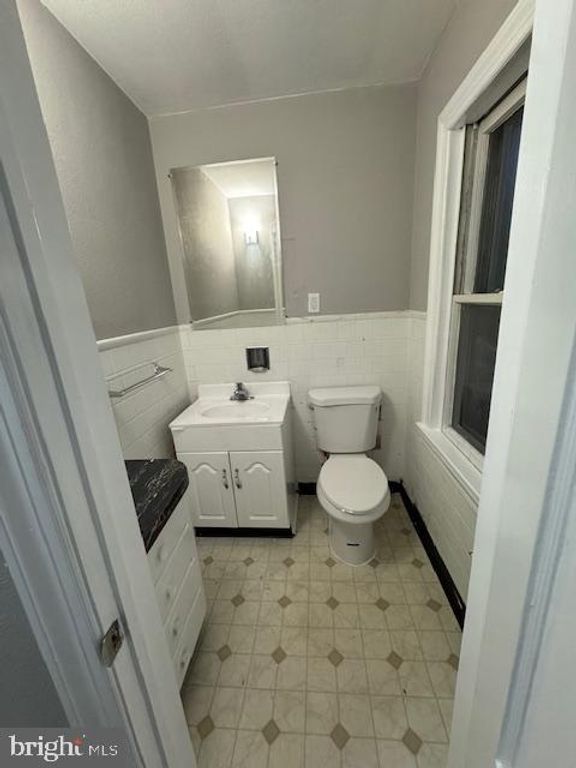 Image 2 of property listing at 111 CECIL AVE, North East, MD 21901