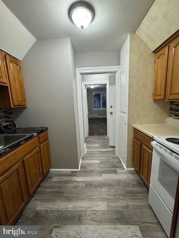 Image 7 of property listing at 111 CECIL AVE, North East, MD 21901