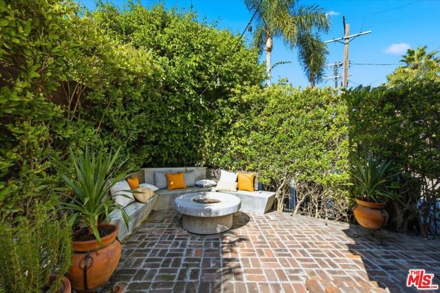 2504 Ocean Avenue, Venice (los Angeles), CA 90291