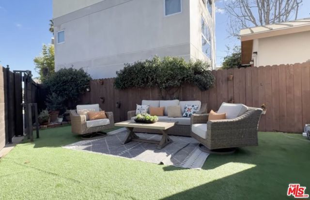 2504 Ocean Avenue, Venice (los Angeles), CA 90291