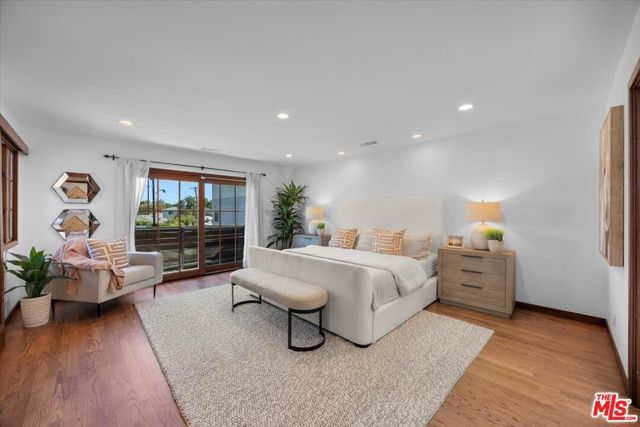 2504 Ocean Avenue, Venice (los Angeles), CA 90291