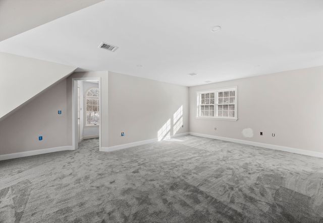 935 King St, Raynham, MA 02767