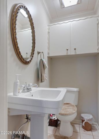 1100 W Gilman Road, Lafayette, LA 70501