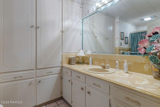 1100 W Gilman Road, Lafayette, LA 70501