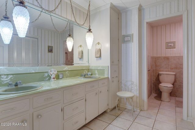 1100 W Gilman Road, Lafayette, LA 70501