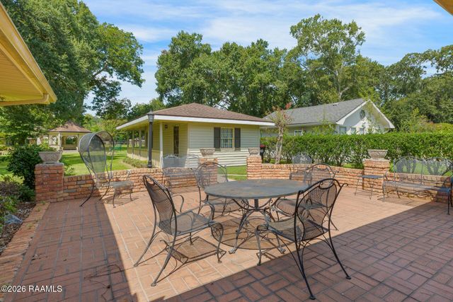 1100 W Gilman Road, Lafayette, LA 70501