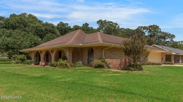 1100 W Gilman Road, Lafayette, LA 70501