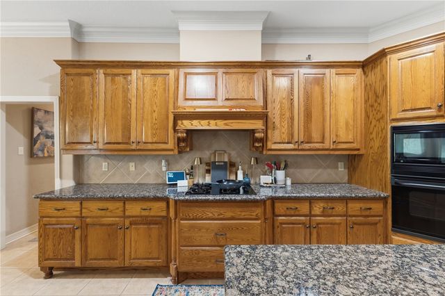 2116 Rockcliffe Loop, College Station, TX 77845