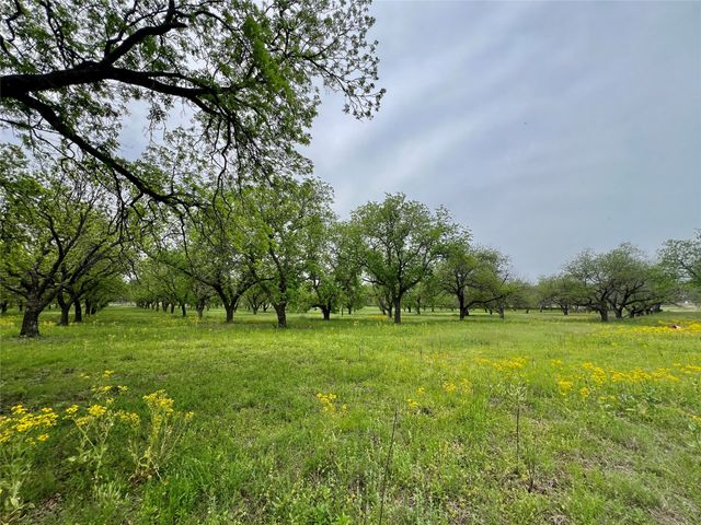 324 Pecan Lane, Newcastle, TX 76372