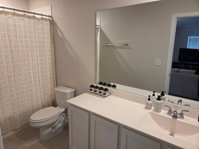 151 Arches DR, Kyle, TX 78640