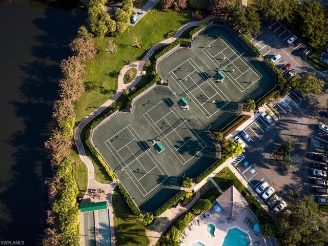 23601 Sandycreek TER # 908, Estero, FL 34135