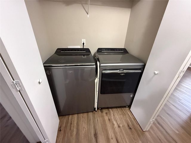 3246 FOX LAKE DRIVE, Tampa, FL 33618