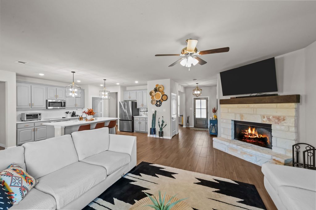 property-img