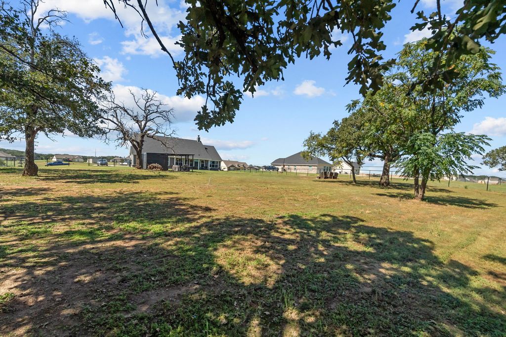 property-img