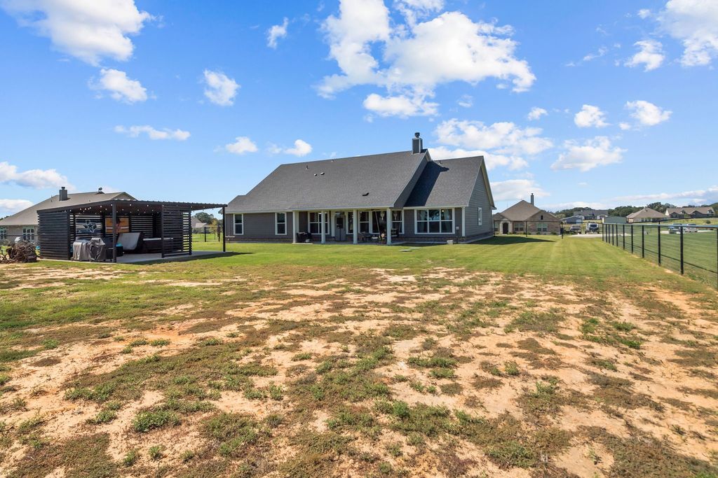 property-img
