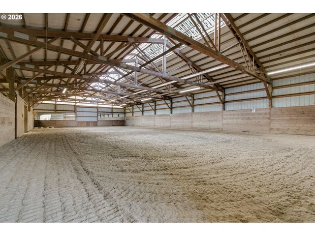 34817 MATTHEWS Rd, Eugene, OR 97405