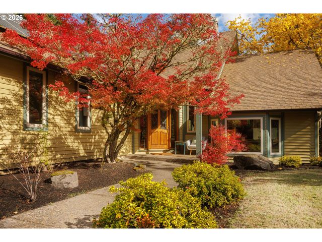 34817 MATTHEWS Rd, Eugene, OR 97405