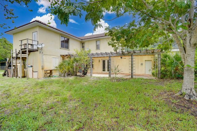 8945 S Indian River Drive, Fort Pierce, FL 34982