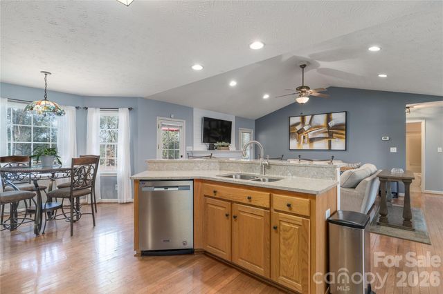 127 Millbranch Lane, Statesville, NC 28625