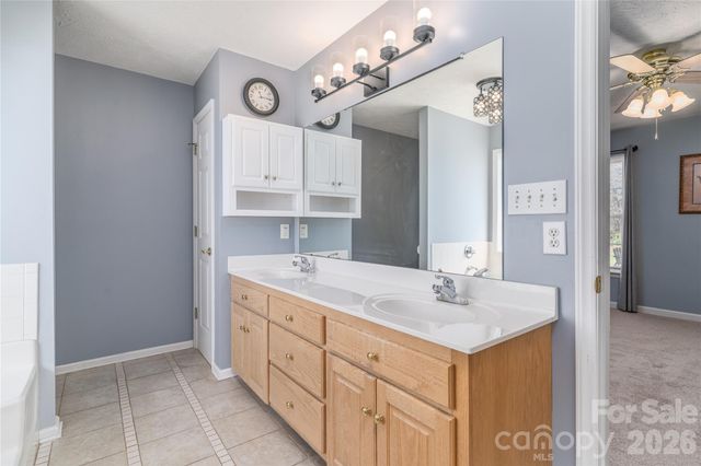 127 Millbranch Lane, Statesville, NC 28625