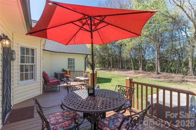 127 Millbranch Lane, Statesville, NC 28625