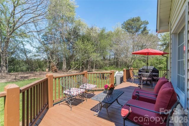 127 Millbranch Lane, Statesville, NC 28625