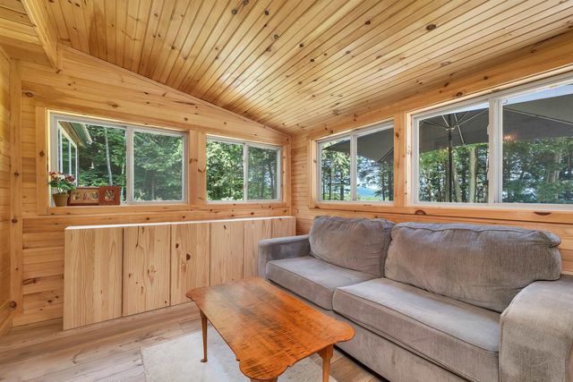 30 Knox Mountain Road, Ossipee, NH 03814