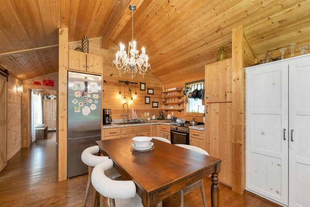30 Knox Mountain Road, Ossipee, NH 03814