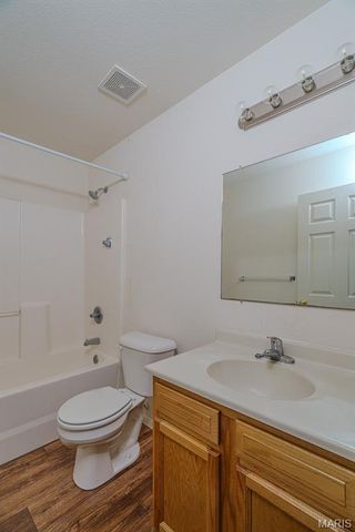 21021 Harbor Ln A & B, St Robert, MO 65584