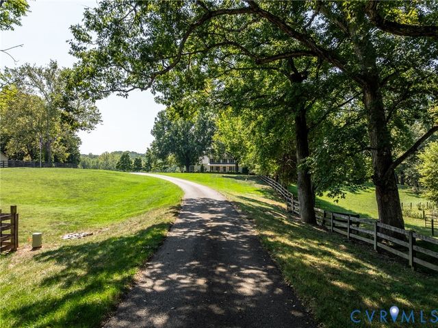 1887 Sheppard Town Rd, Goochland, VA 23039