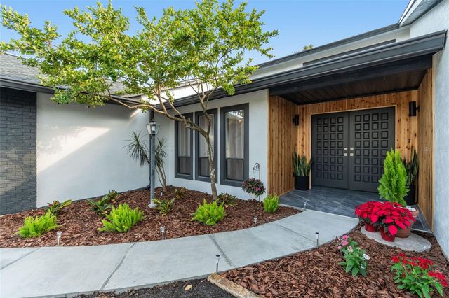 1228 RAINBROOK CIRCLE, Valrico, FL 33596