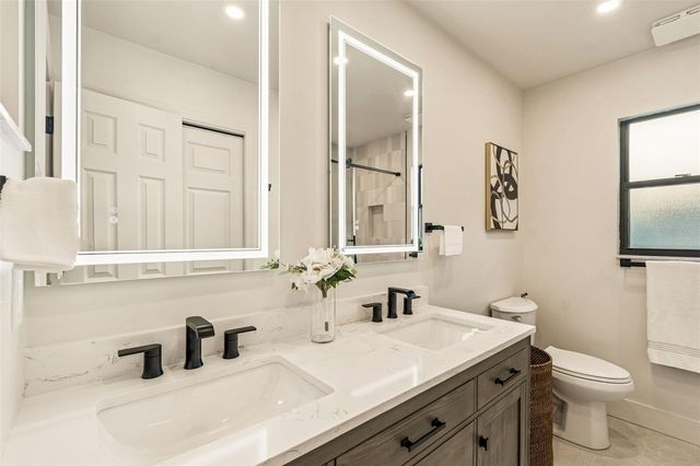 1228 RAINBROOK CIRCLE, Valrico, FL 33596