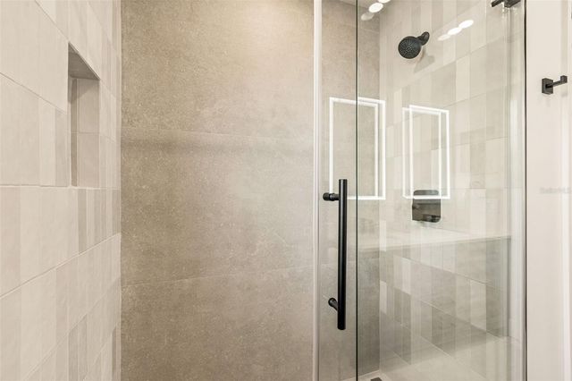 1228 RAINBROOK CIRCLE, Valrico, FL 33596