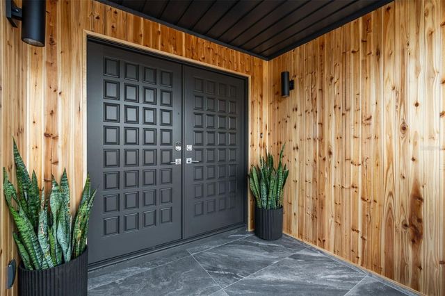 1228 RAINBROOK CIRCLE, Valrico, FL 33596