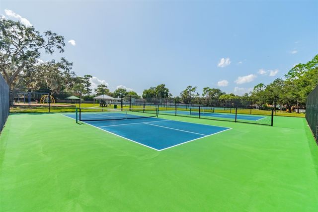 1228 RAINBROOK CIRCLE, Valrico, FL 33596