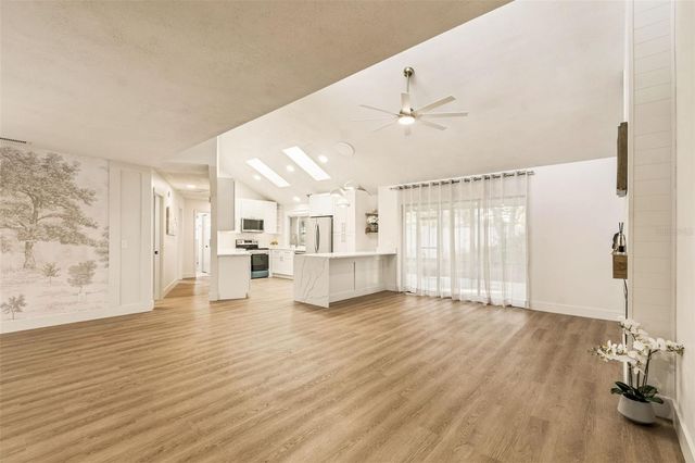 1228 RAINBROOK CIRCLE, Valrico, FL 33596