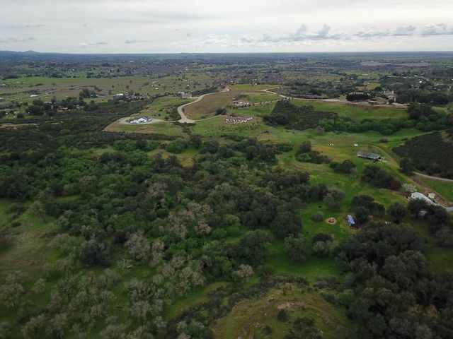 7622 Sagebrush Ln, Wallace, CA 95254