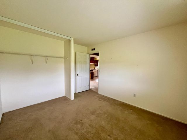 7622 Sagebrush Ln, Wallace, CA 95254