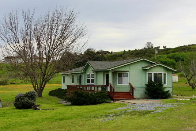 7622 Sagebrush Ln, Wallace, CA 95254