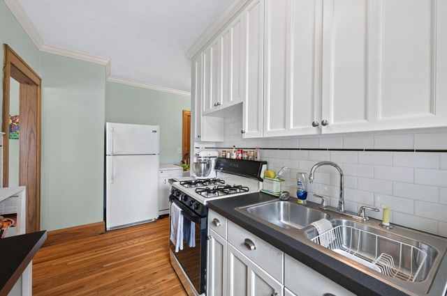 3701 Grand Avenue S 3, Minneapolis, MN 55409