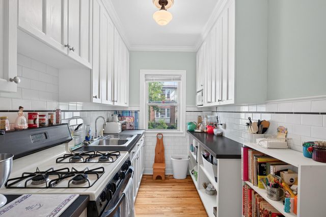 3701 Grand Avenue S 3, Minneapolis, MN 55409